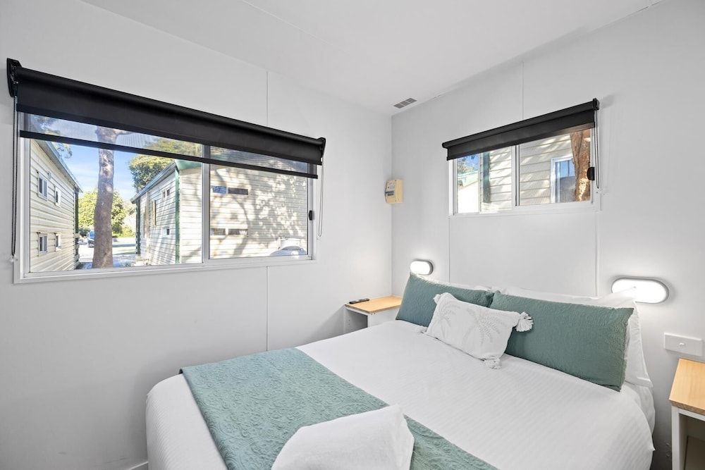 BIG4 Ingenia Holidays Phillip Island 1 Bedroom Budget Cabin 2