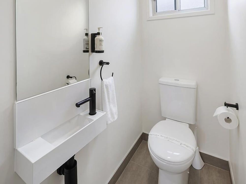 BIG4 Ingenia Holidays Phillip Island Premium Villa, 2 Bedrooms 4