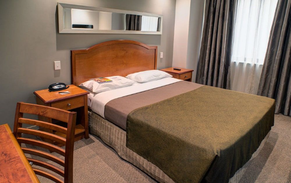 Standard Queen Room with no Housekeeping