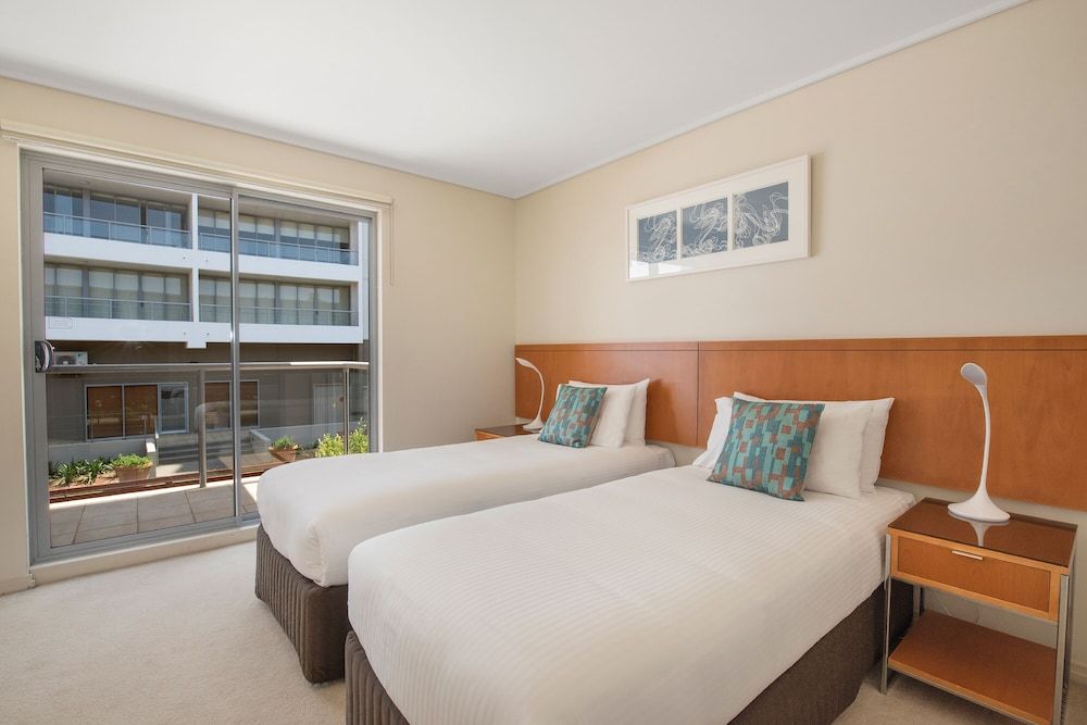 Mantra The Observatory 2 Bedroom Garden Terrace (Stair Access Only) 2