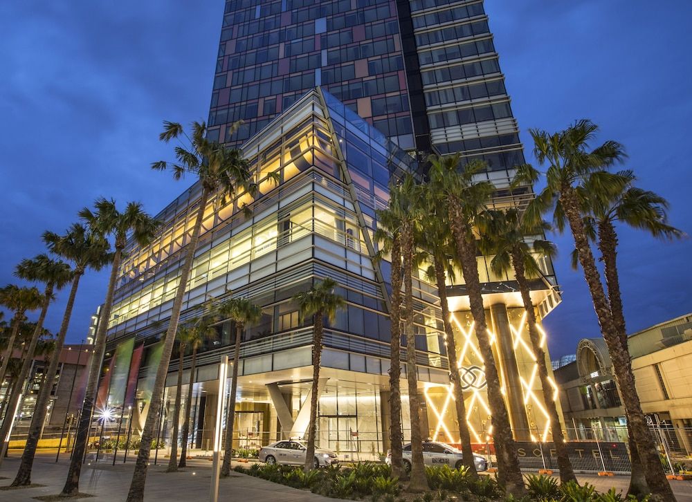 undefined Sofitel Sydney Darling Harbour 2
