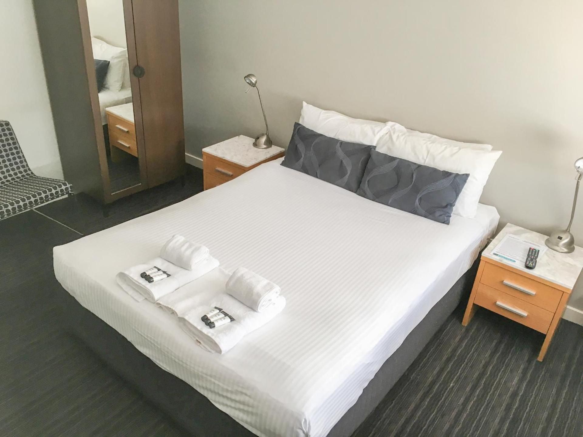 Queen Room with Shared Bathroom