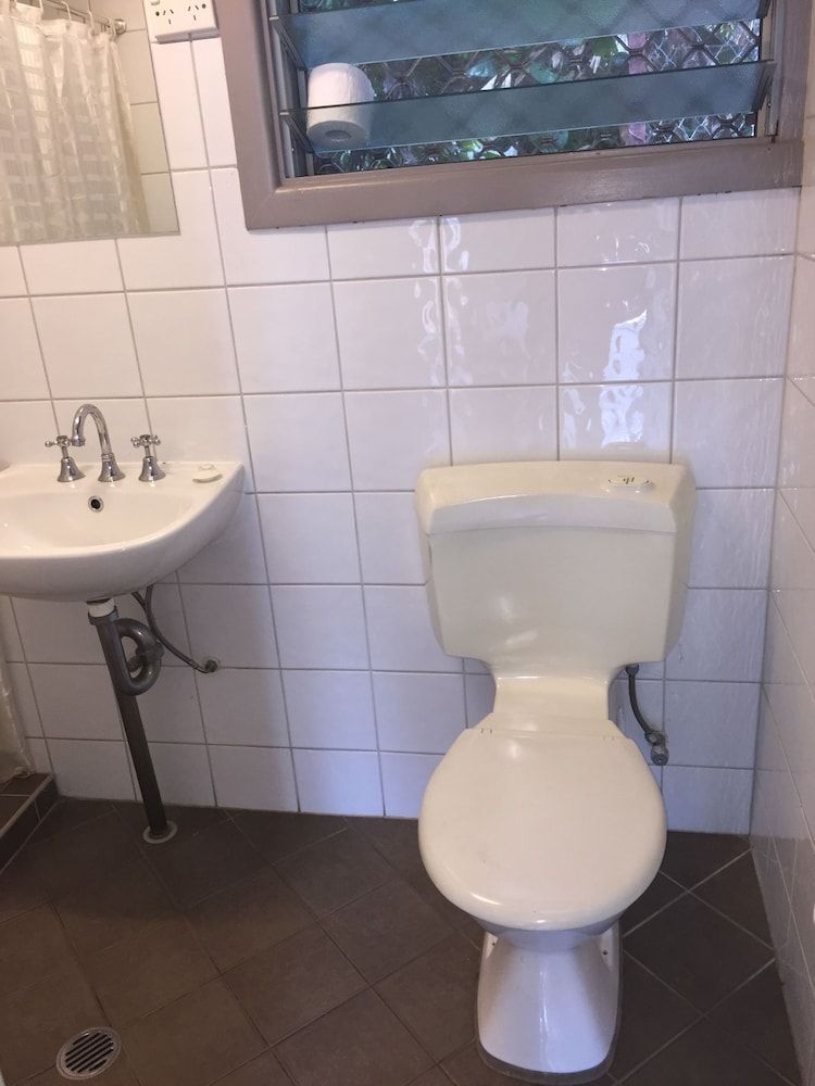 Capricornia Motel Standard Room 7