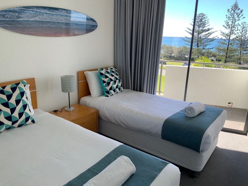 Meridian Alex Beach Apartments Beachfront Apartment, 2 Bedrooms 4