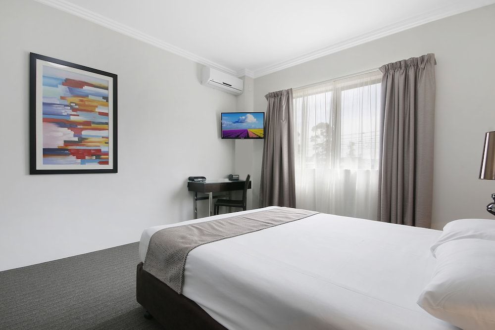Queen Suite