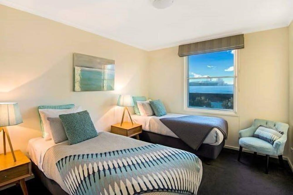 2-Bedroom 1-Bathroom City View Apartment