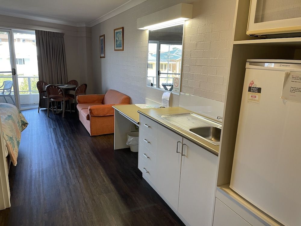 Ulladulla Harbour Motel 1 Bedroom Downstairs Suite 10