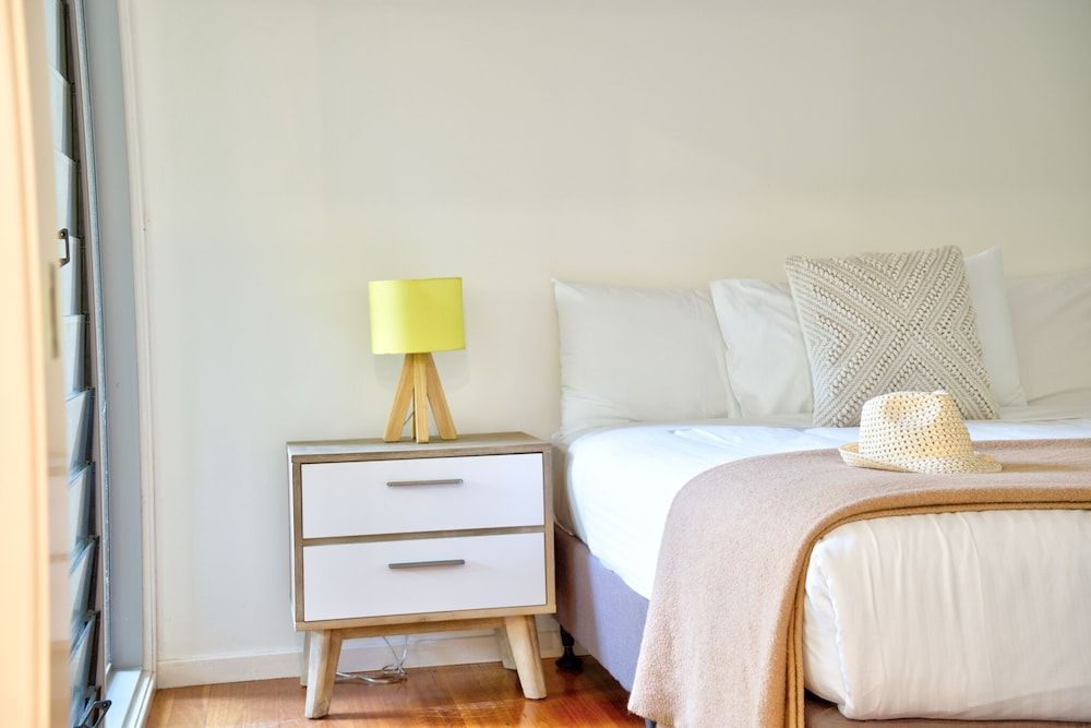 Standard Apartment, 2 Bedrooms, Kitchenette (2 Bath 2 night min)