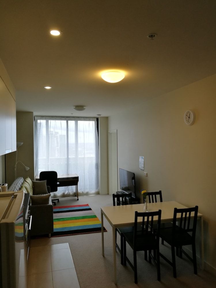 undefined StayIcon Serviced Apartment On Collins 2
