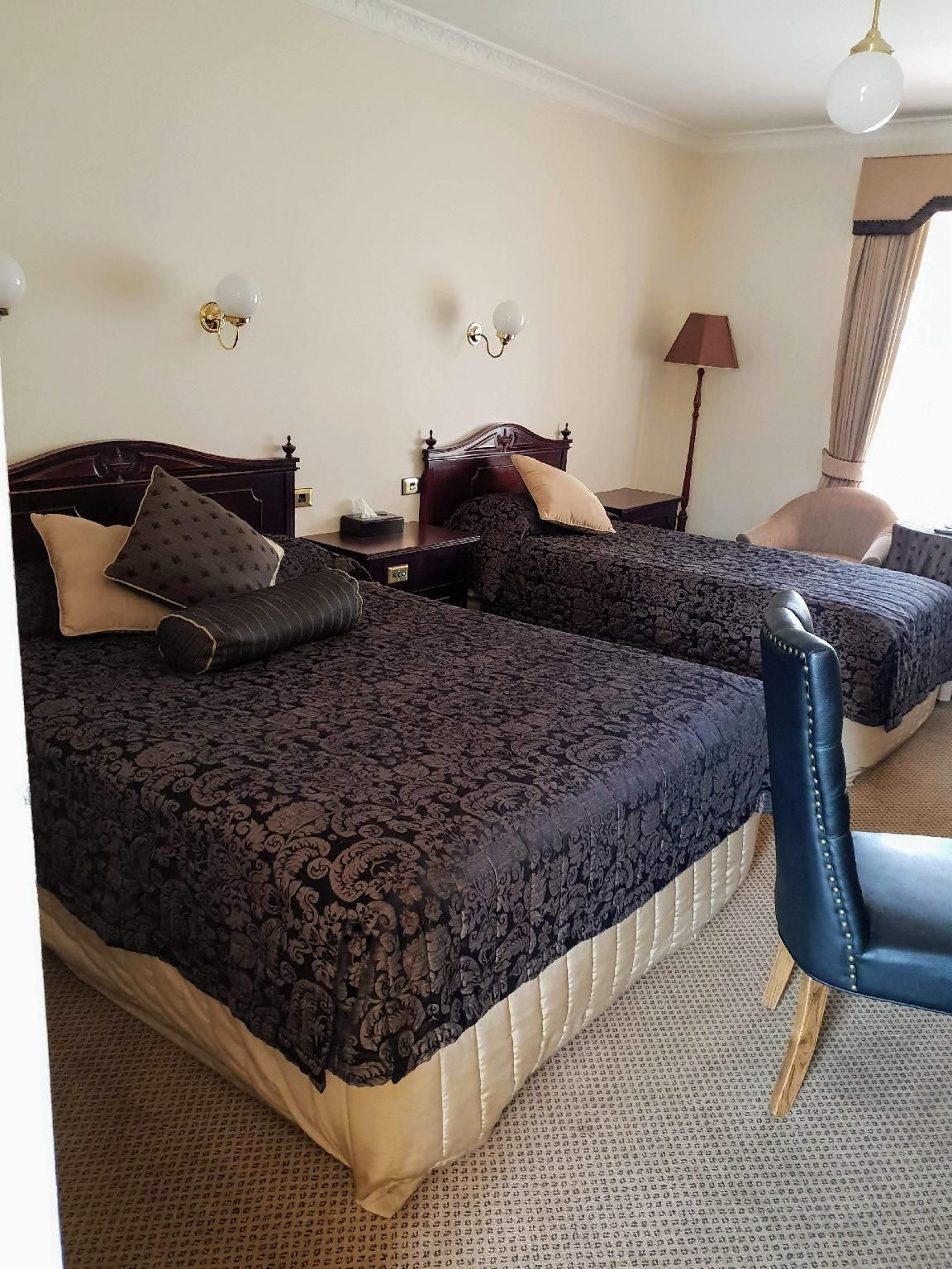 Australian Heritage Motor Inn Twin - Non-Smoking for 3 people