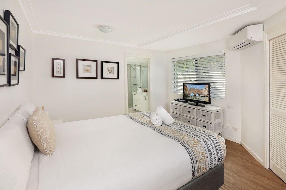 Andari Offsite Apartment Filtered Ocean View (4/23 Belmore)
