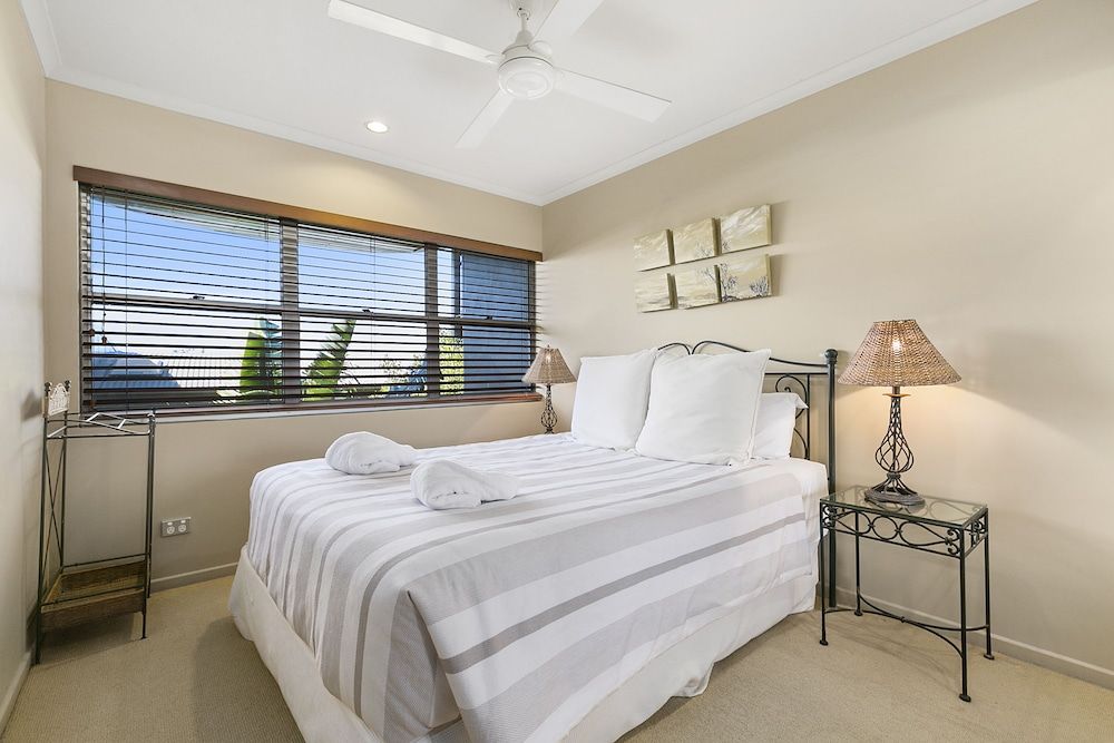 3 Bedroom Expansive Ocean Views
