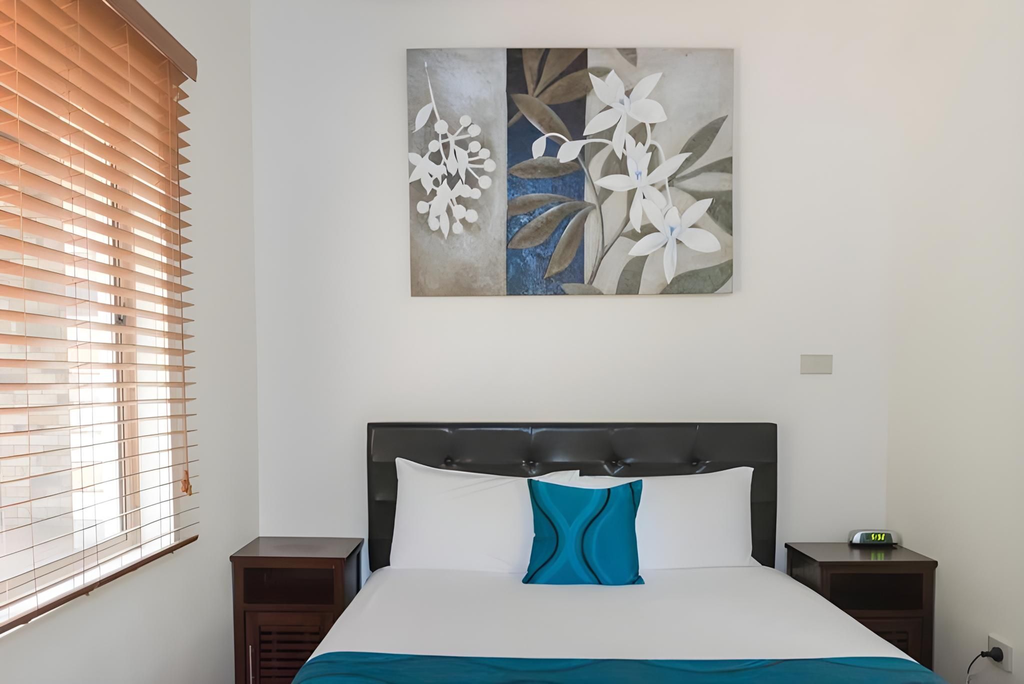 Apartment with 2 Beds and Kitchenette