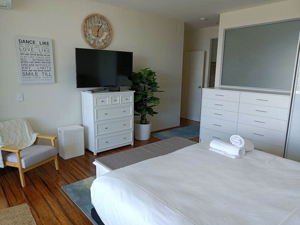2 Bedroom Superior Sub Penthouse