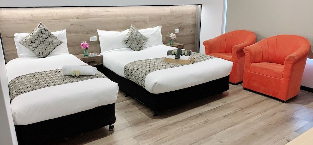 Elm Motel Deluxe Twin Room 4