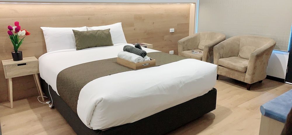 Elm Motel Deluxe Double Room, 1 Queen Bed 3