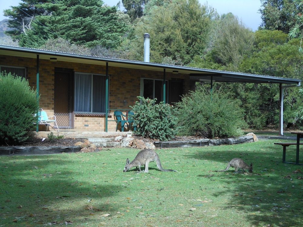 Grampians View Cottages and Units Two Bedroom Apartment 6