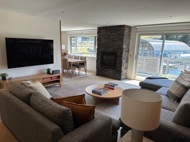 Four-Bedroom Premier Apartment 7 (10 share)
