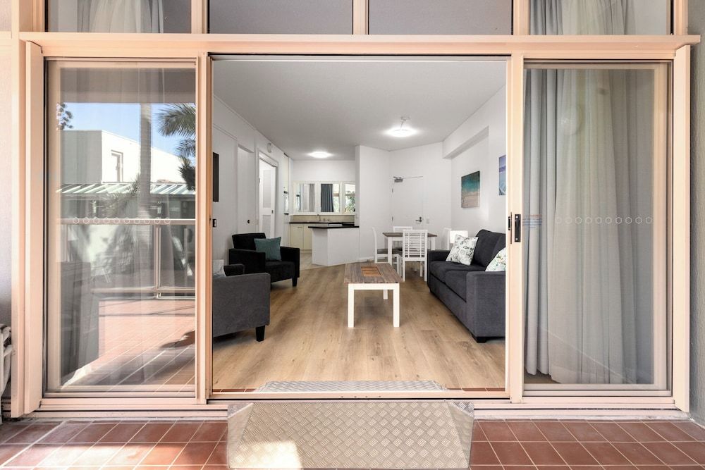 Charlesworth Bay Beach Resort One Bedroom Apartment - Accessible 3