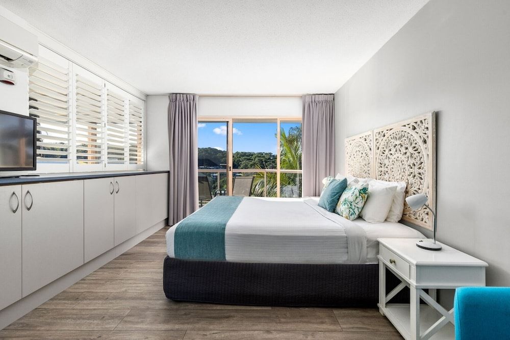 Charlesworth Bay Beach Resort