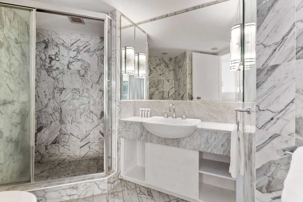 Charlesworth Bay Beach Resort Executive Studio 13