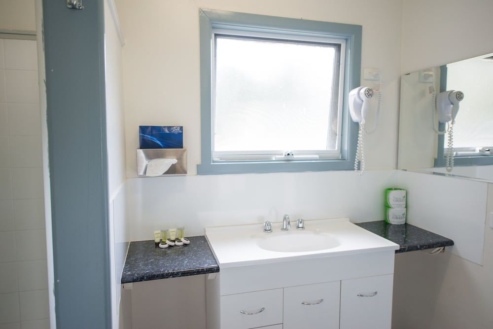 Gariwerd Motel Superior Room for 4 6