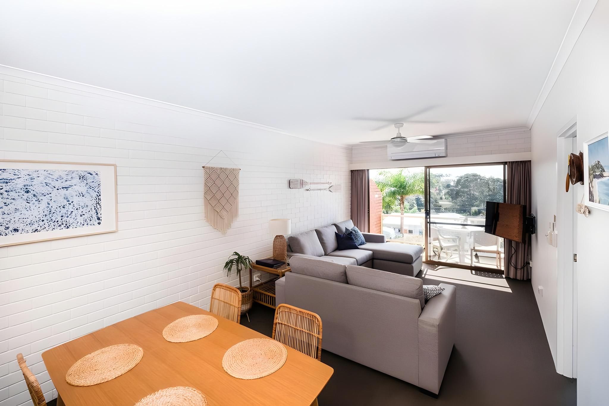 2 Bedroom Balcony Apartment