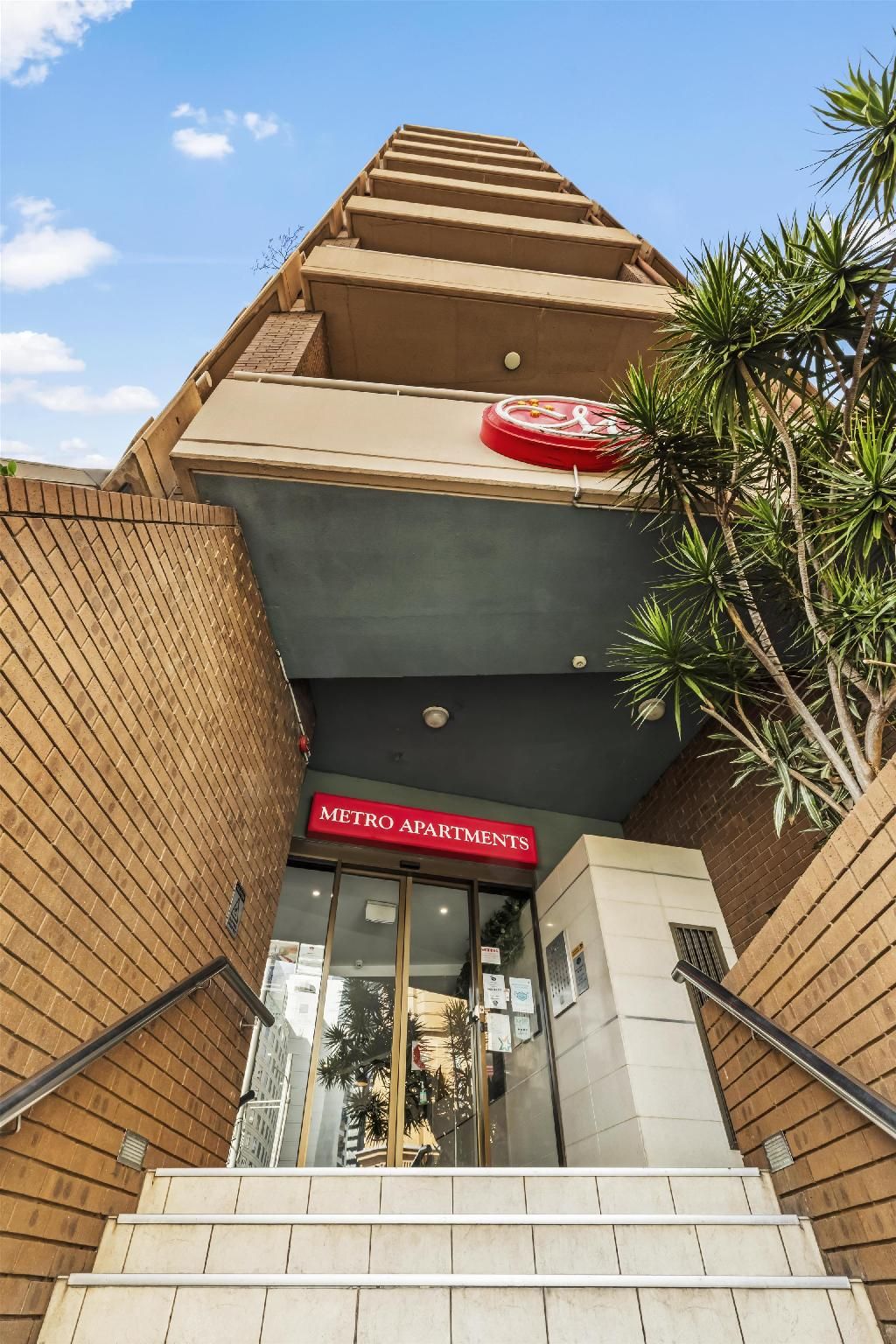 undefined Metro Apartments on King Street 3