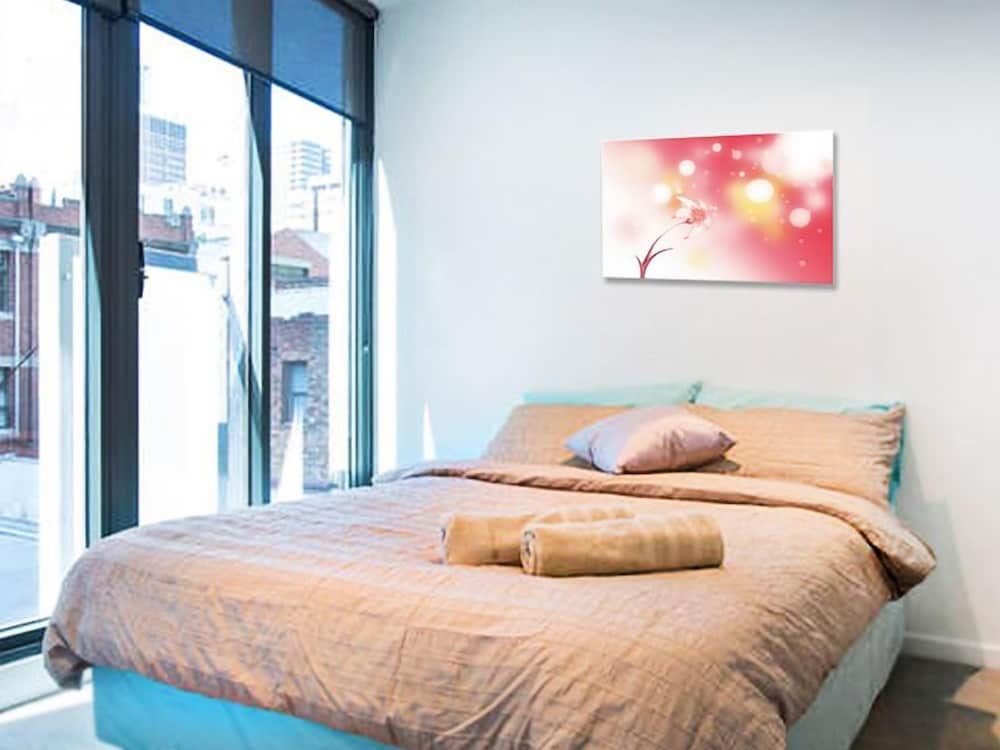 undefined Carlson CBD Apartments