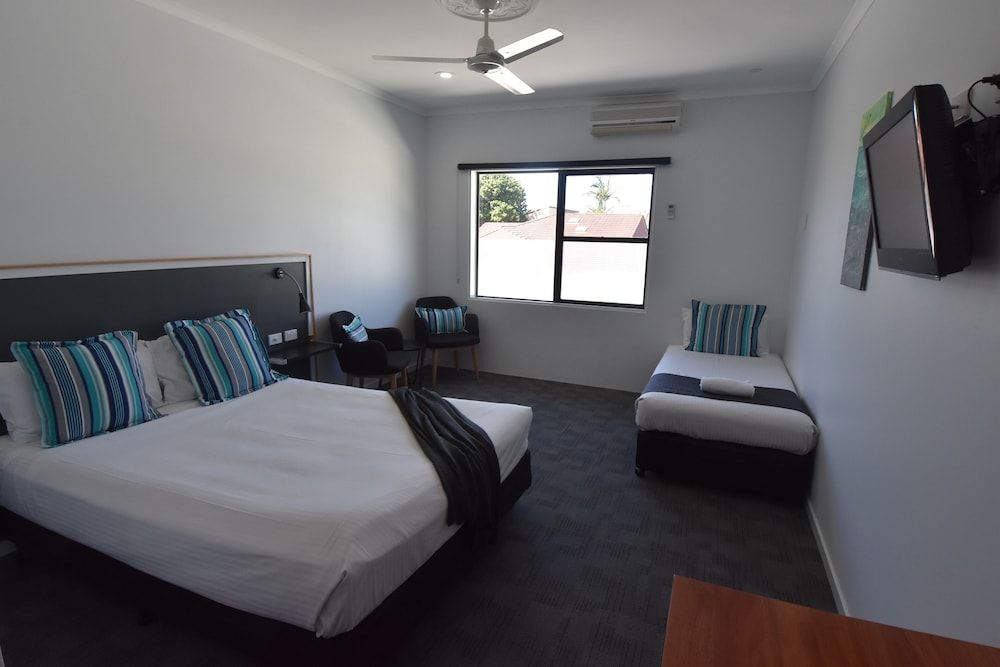 Ballina Homestead Motel Standard Twin Room 2