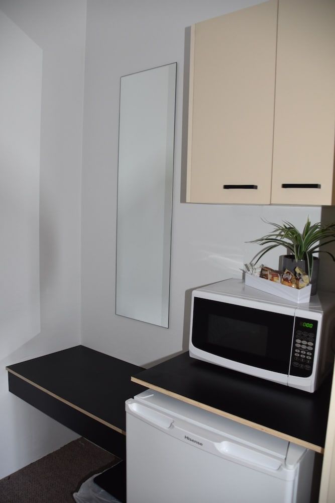 Ballina Homestead Motel Standard Twin Room 5