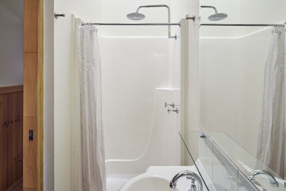 NRMA South West Rocks Holiday Park Kookaburra Villa 5