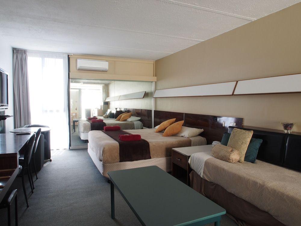 Spa Suite with Kitchen