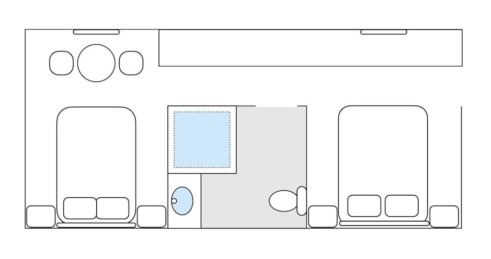 Mackay Resort Motel Standard Family Room 4