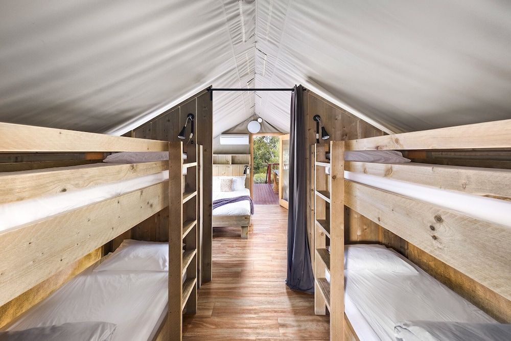 Scamander Sanctuary Holiday Park Family Tent 2