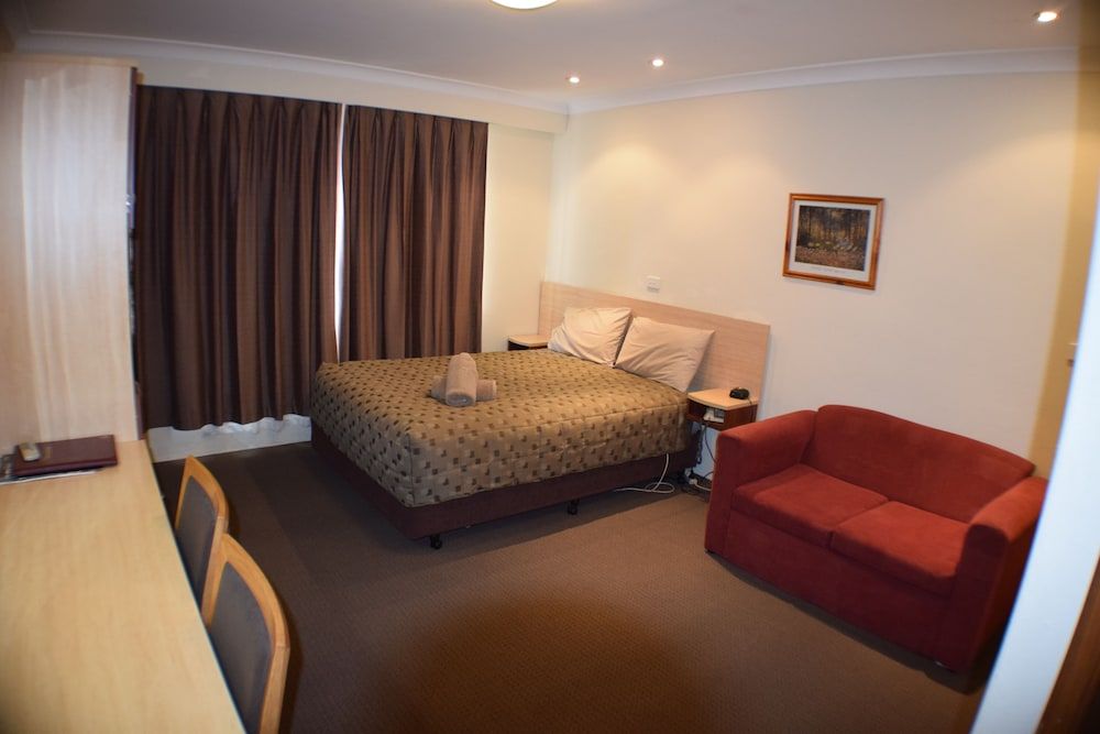 Standard Room, Non Smoking (STD Queen Room)