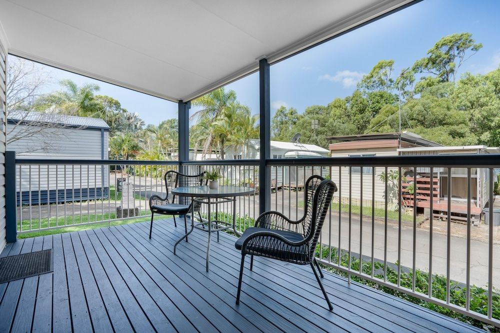 Tasman Holiday Parks - Fraser Coast Standard Cabin 5