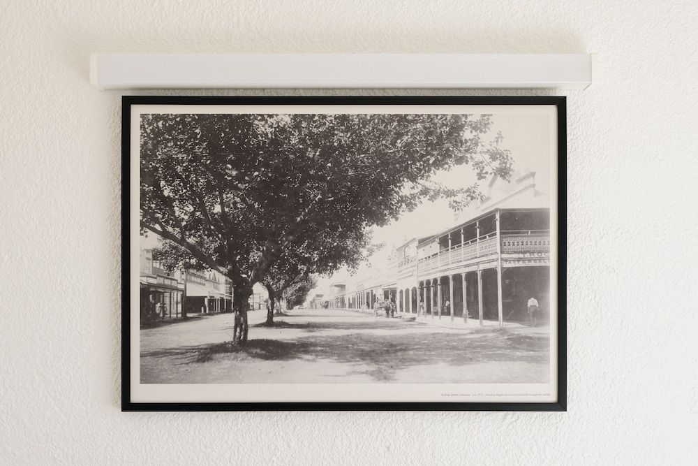 Boomerang Motor Hotel Basic Room, Non Smoking (1 double + single) 3