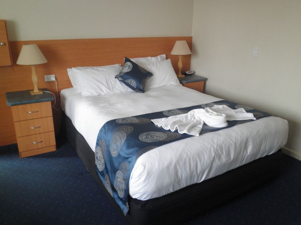 Deluxe Room, Non Smoking (Queen Deluxe)
