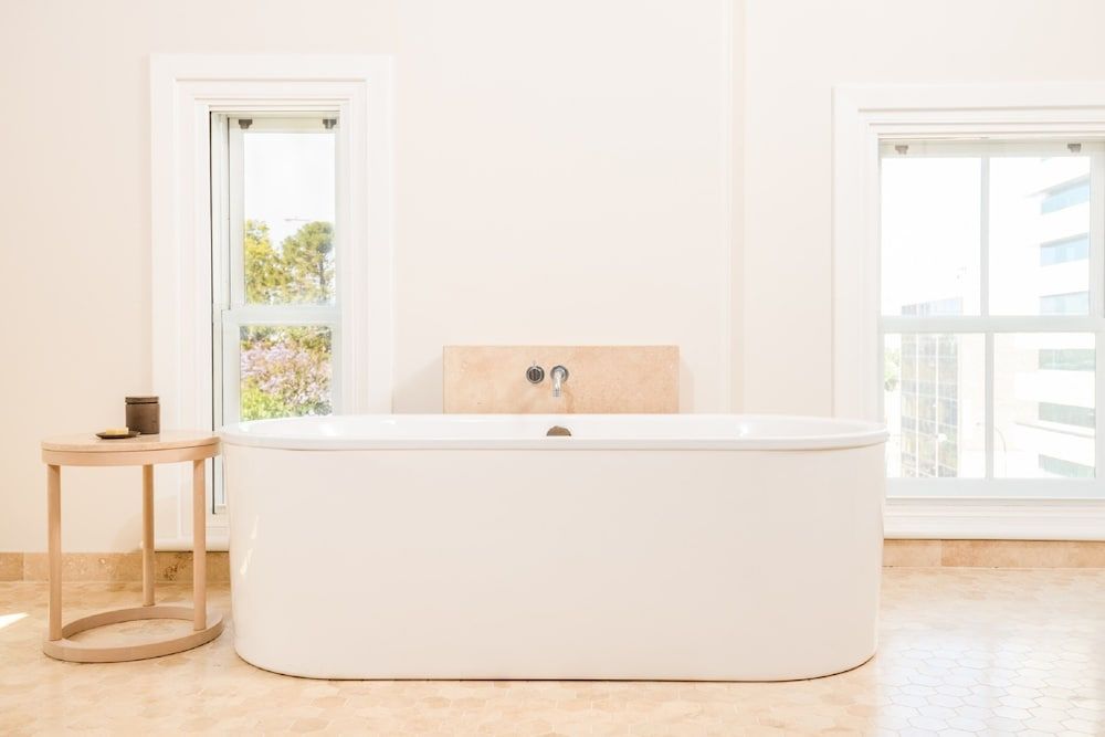 COMO The Treasury Studio Suite 6