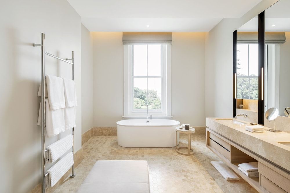 COMO The Treasury Studio Suite 5