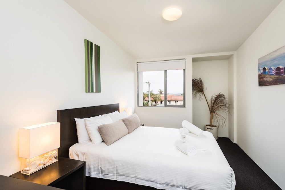 Coast Resort Merimbula Two Bedroom Garden View Apartment 2