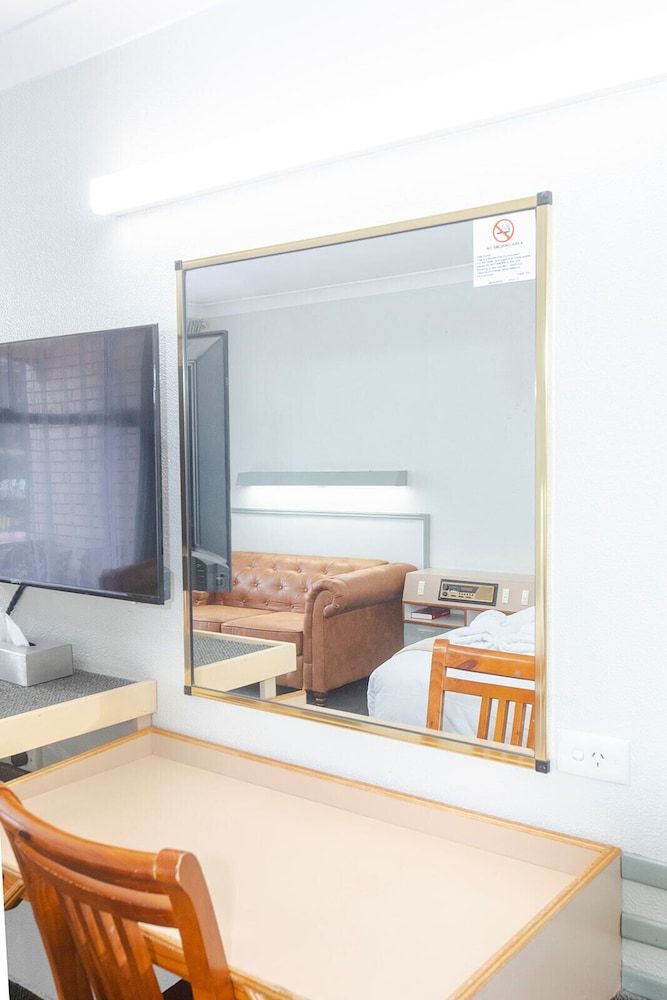 Alluna Motel Room (Queen) 17