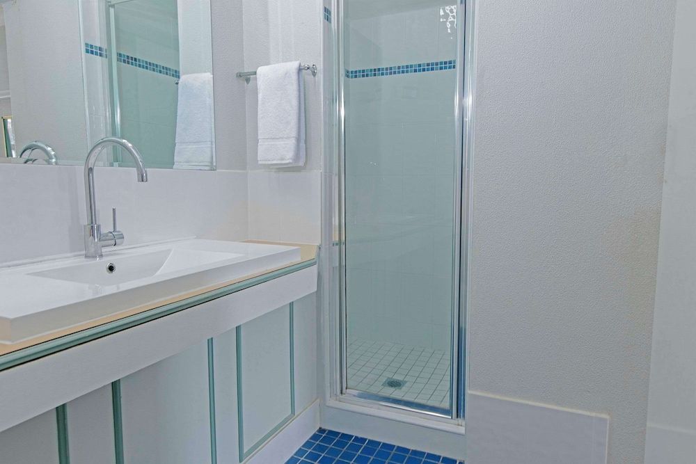 Alluna Motel Business Room (King) 6