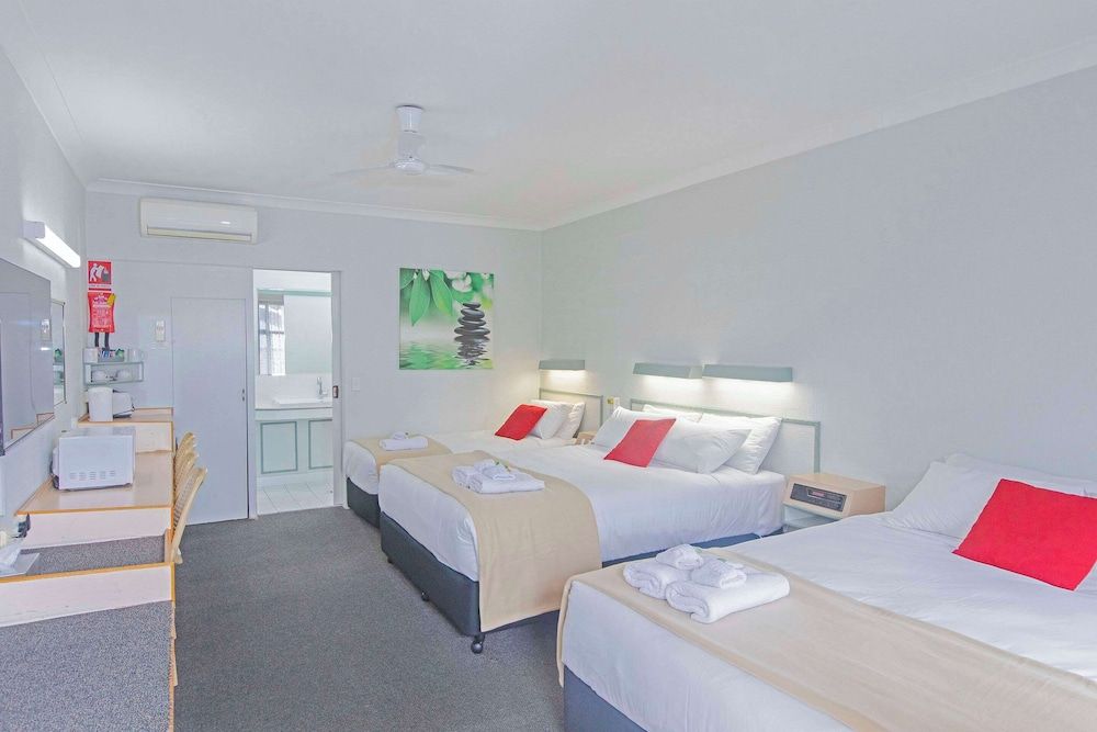 Alluna Motel Family Room 3