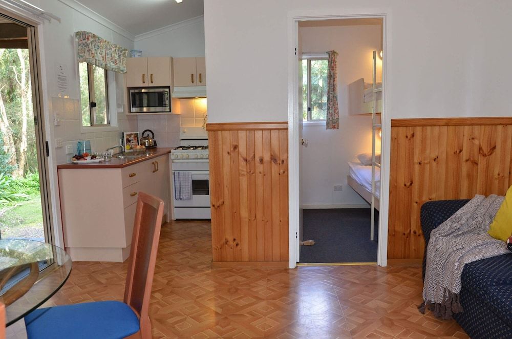 Norwegian Solitude - Linen/Towels Supplied to the Main Bed only