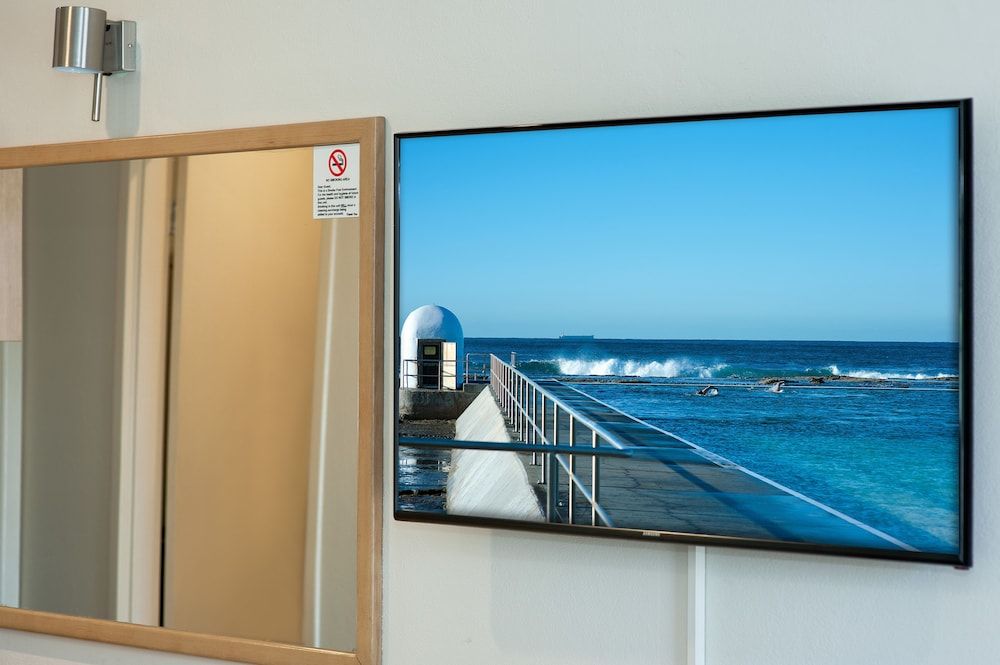 Colonial Terrace Motor Inn Standard Suite, 2 Bedrooms, Non Smoking (FamilyQ4S) 4