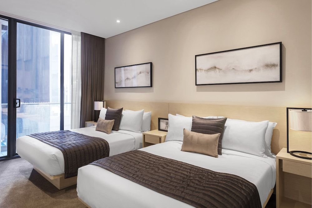SKYE Hotel Suites Parramatta Executive Two Bed Suite 2