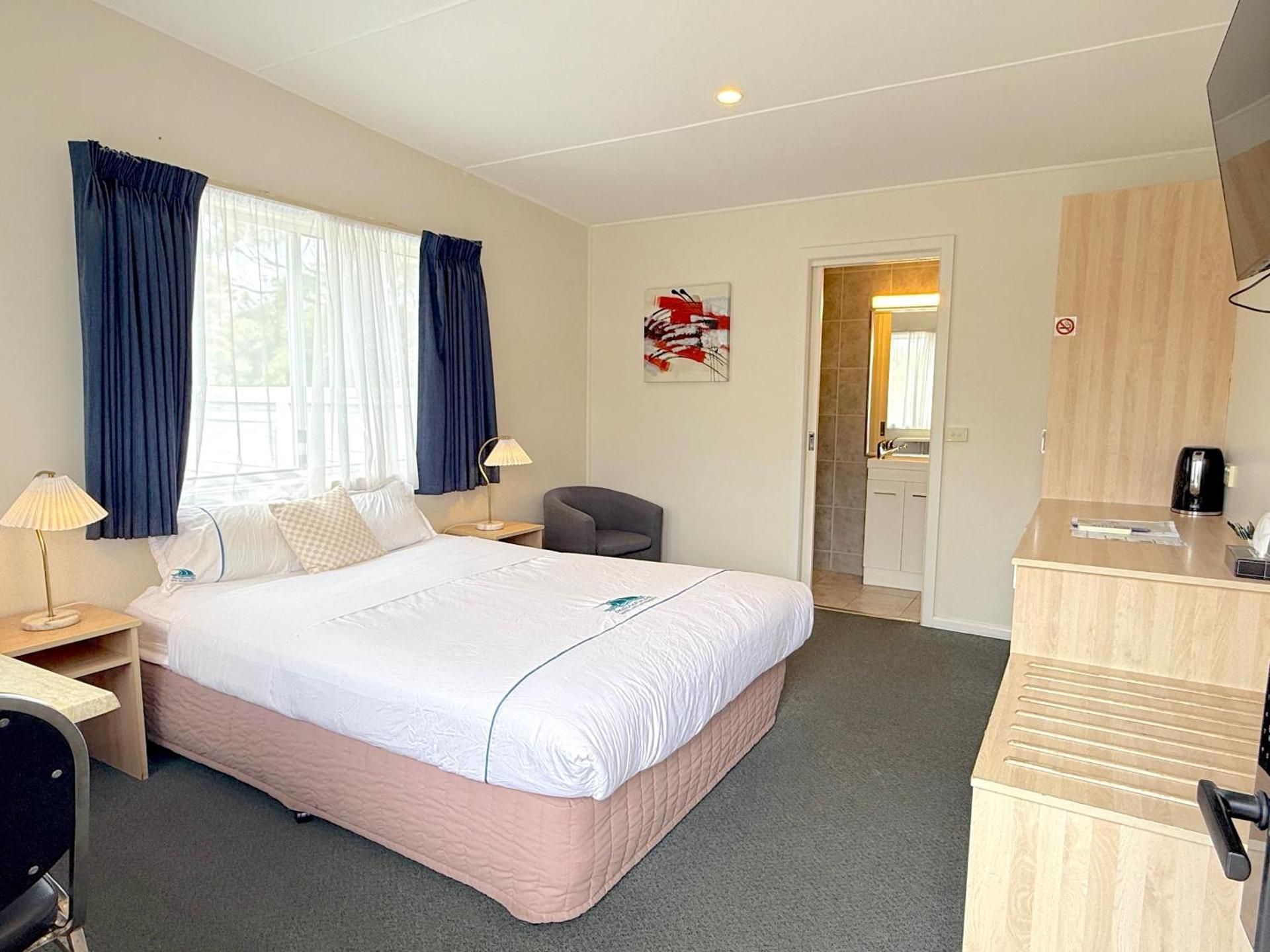 Queen Room