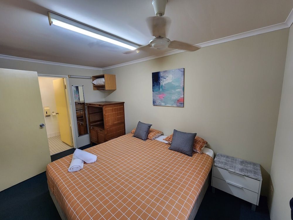 Perth City Apartment Hotel One Bedroom Apartment Twin Bed 2